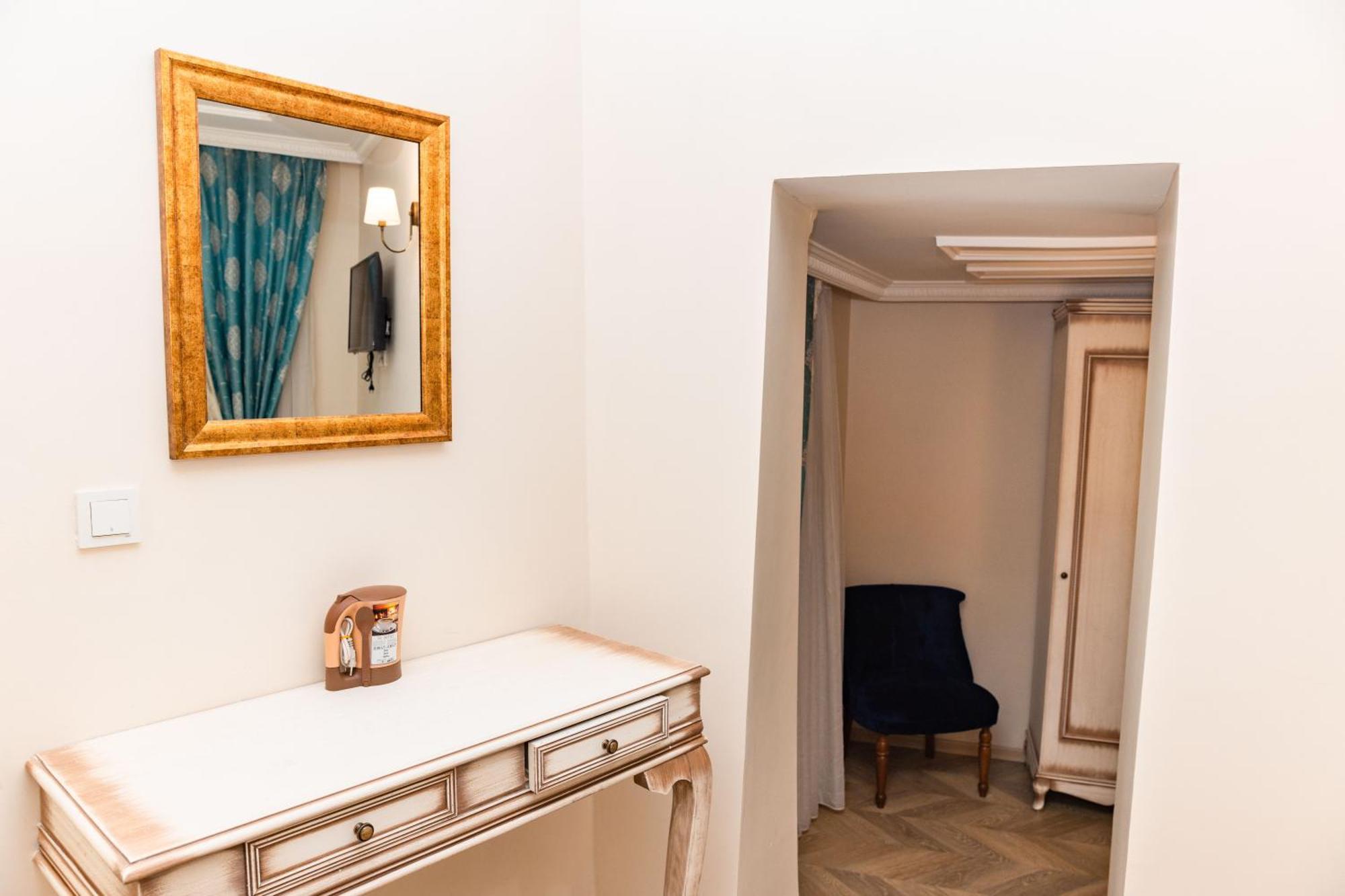 Mirapartotel Otel *
